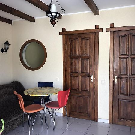 Apartments With Kitchen And Garden Kiev Extérieur photo