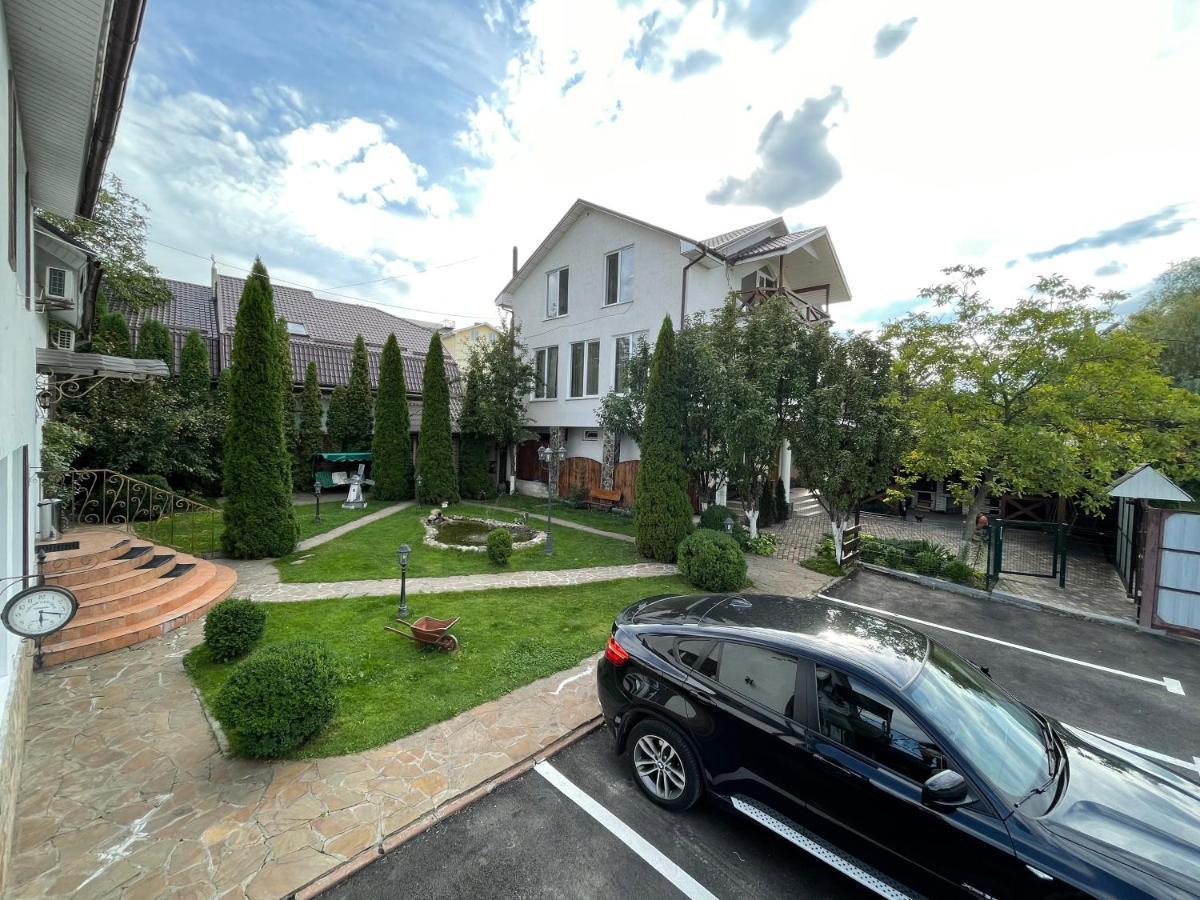 Apartments With Kitchen And Garden Kiev Extérieur photo