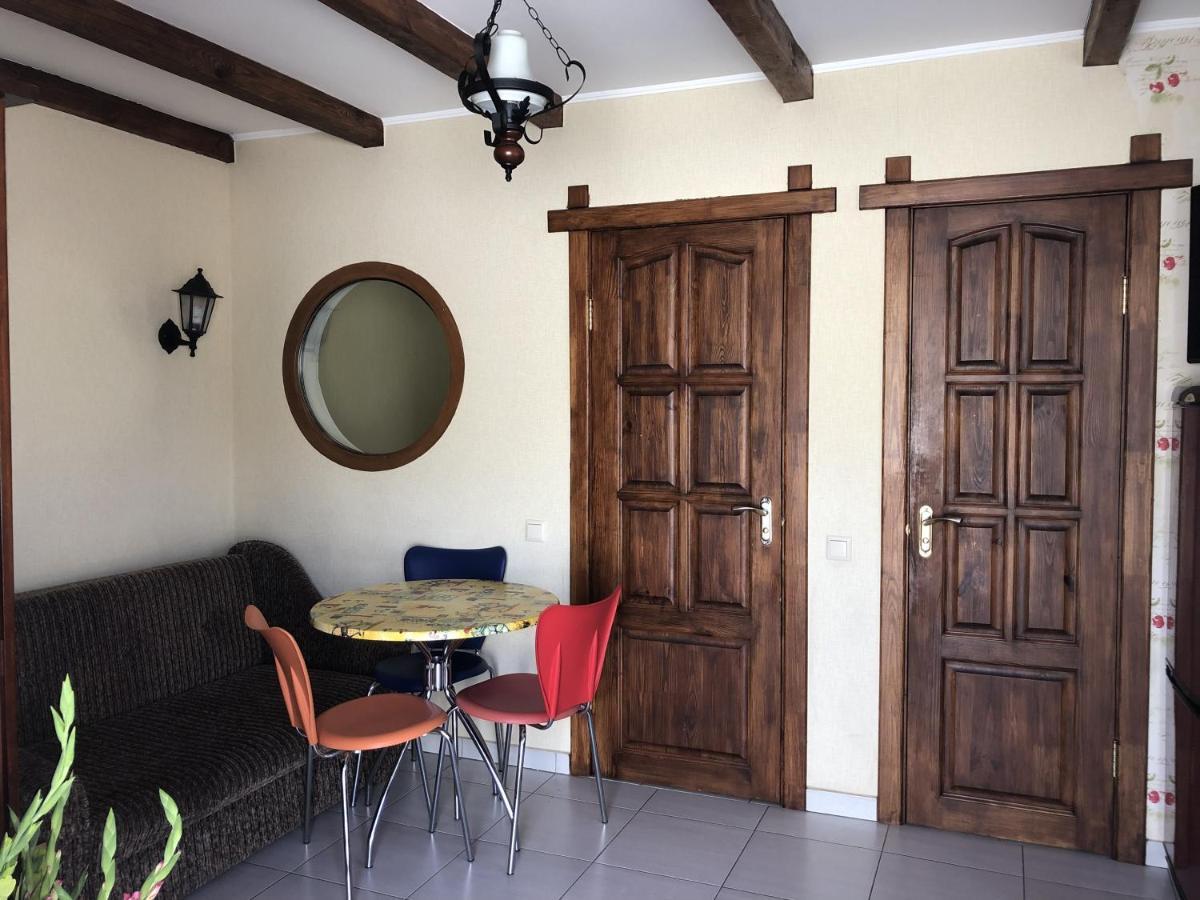 Apartments With Kitchen And Garden Kiev Extérieur photo